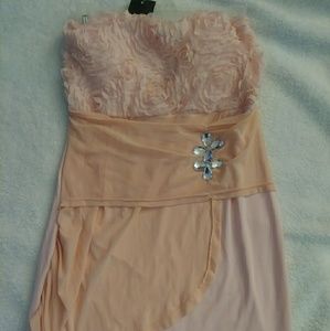 New Women's EFDI Cute Flowered Strapless Dress